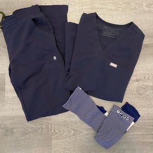 Figs Navy scrub set - pants, top, compression socks